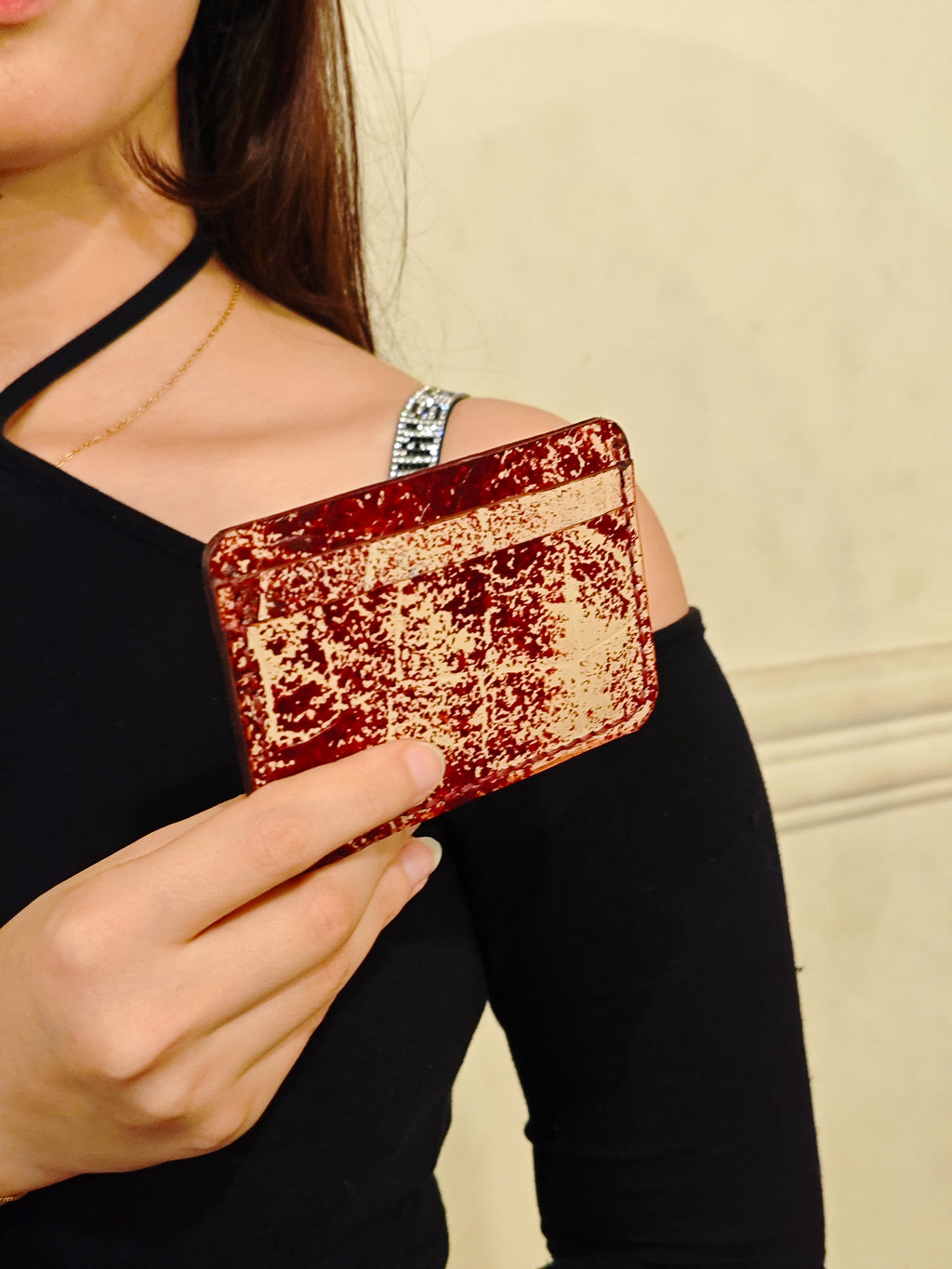 Meteorite cardholder