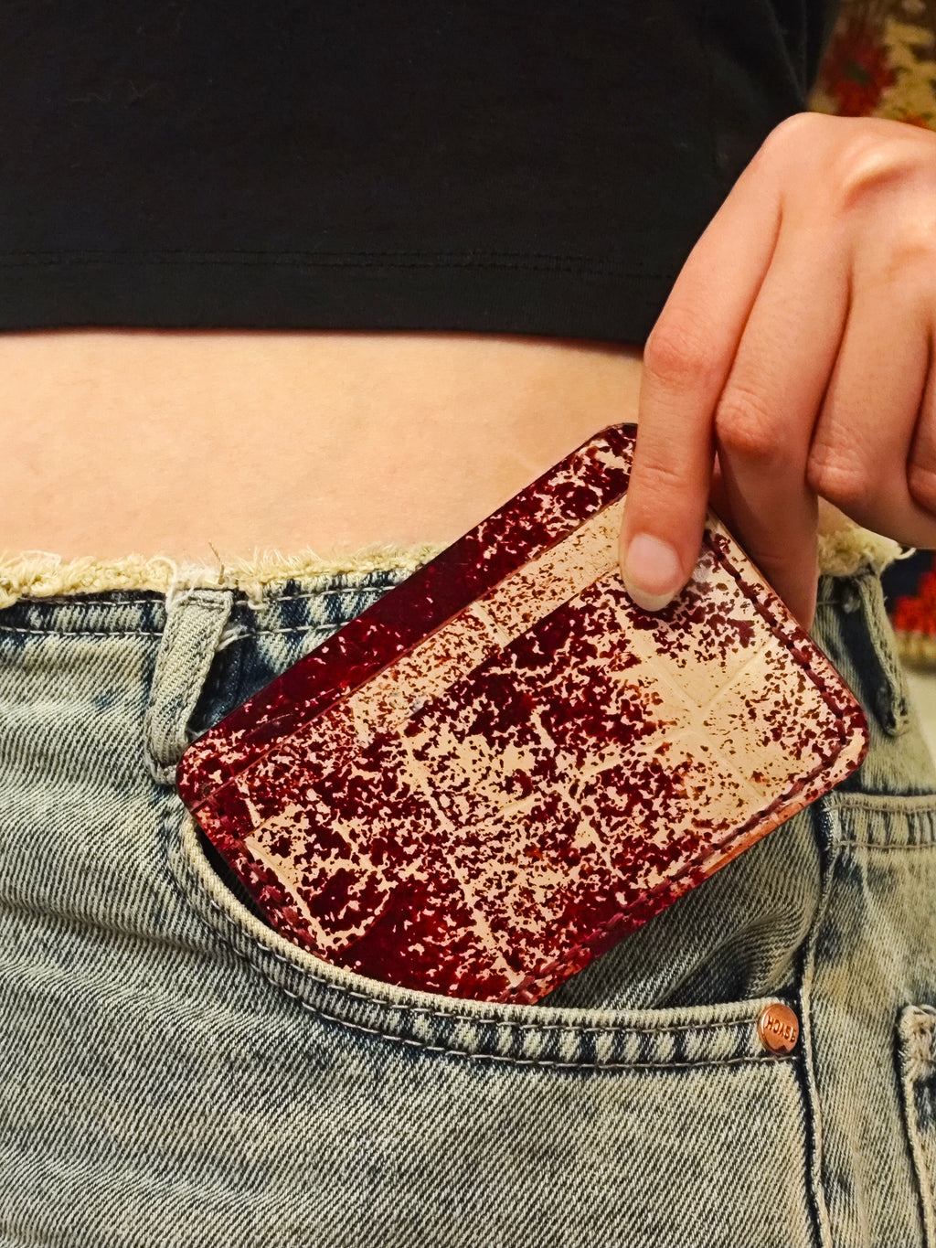 Meteorite cardholder